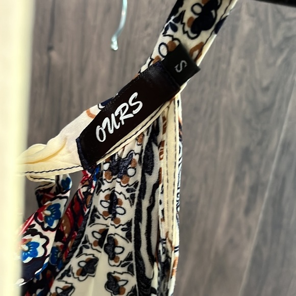 Dress - Picture 4 of 6